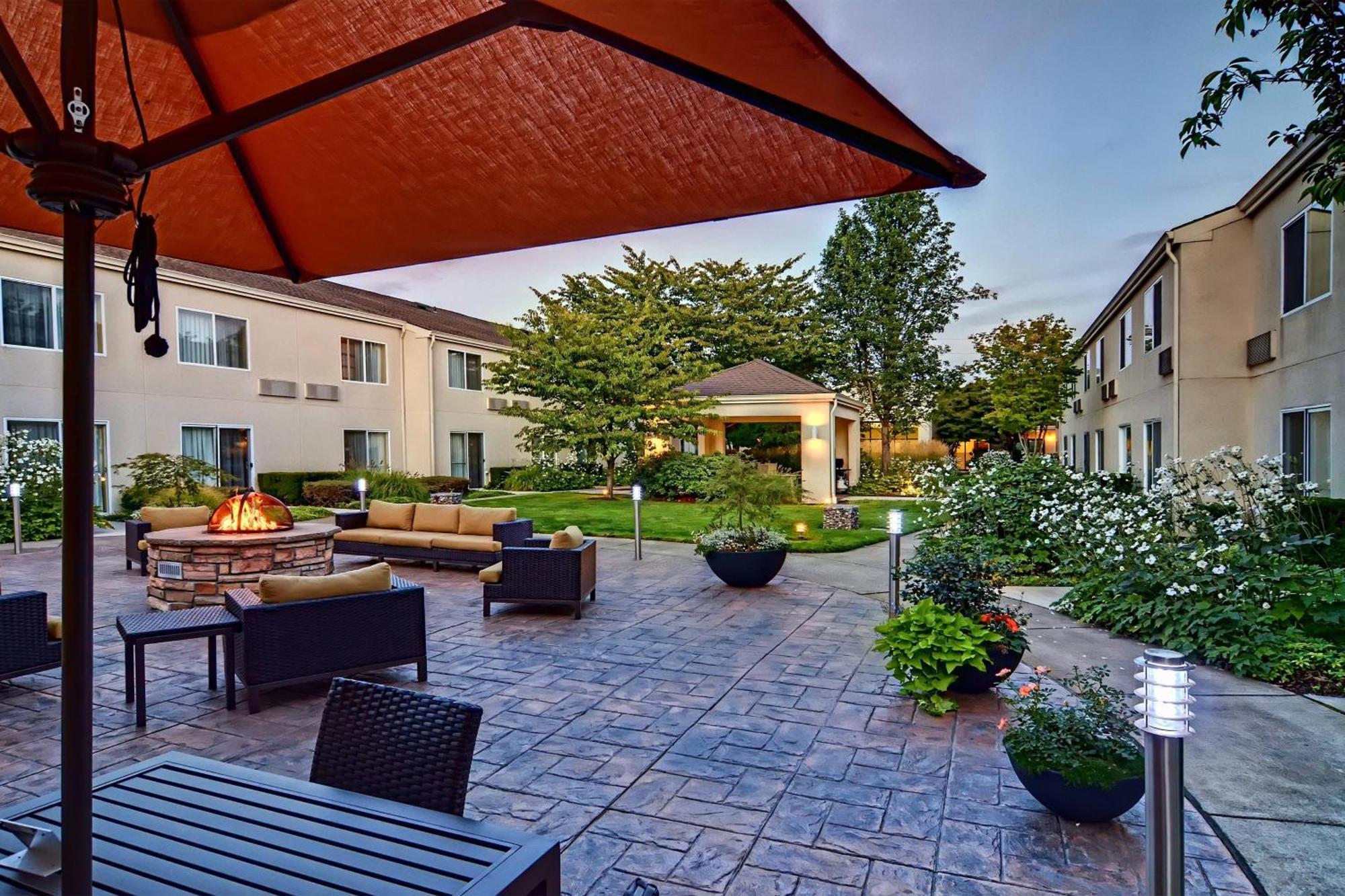 Courtyard By Marriott Eugene Springfield Hotell Eksteriør bilde